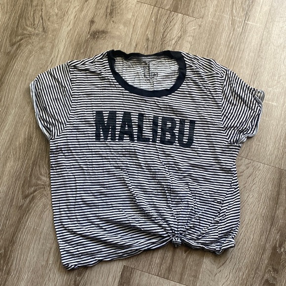 PacSun Striped Crop Top - Picture 2 of 6